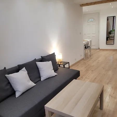 Cosy Studio Saint-Mitre-les-Remparts Exterior photo